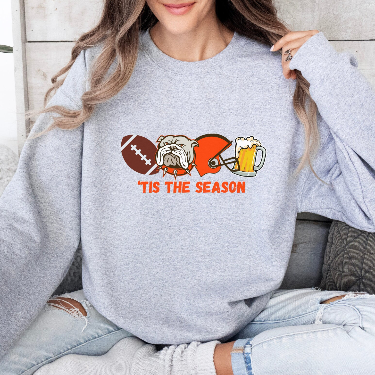 Cleveland Football Sweatshirt, Sunday Football Cleveland Crewneck, Vintage Cleveland Game Day, Gift for Cleveland Fan, Cleveland Sweatshirt