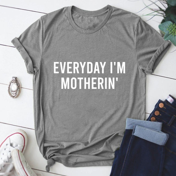 Mother’s Day – Everyday I’m Motherin’ Shirt, Retro Mom Shirt, Baby Shower Gift Shirt, Gift For New Mom, Motherhood Tee, Funny Mama Shirt – Personalized Shirt