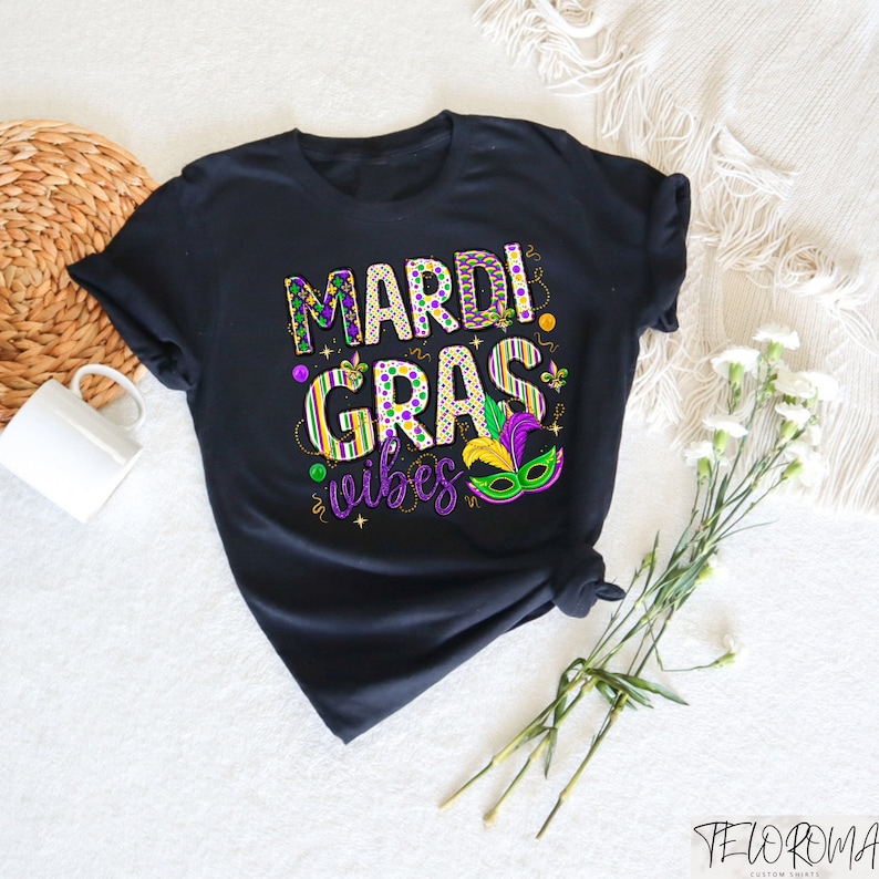 Mardi Gras Vibes Shirt, Louisiana Sweatshirt, Mardi Gras Carnival Outfit, Fat Tuesday Gift Shirt, Mardi Gras Mask Shirt, New Orleans Crewneck