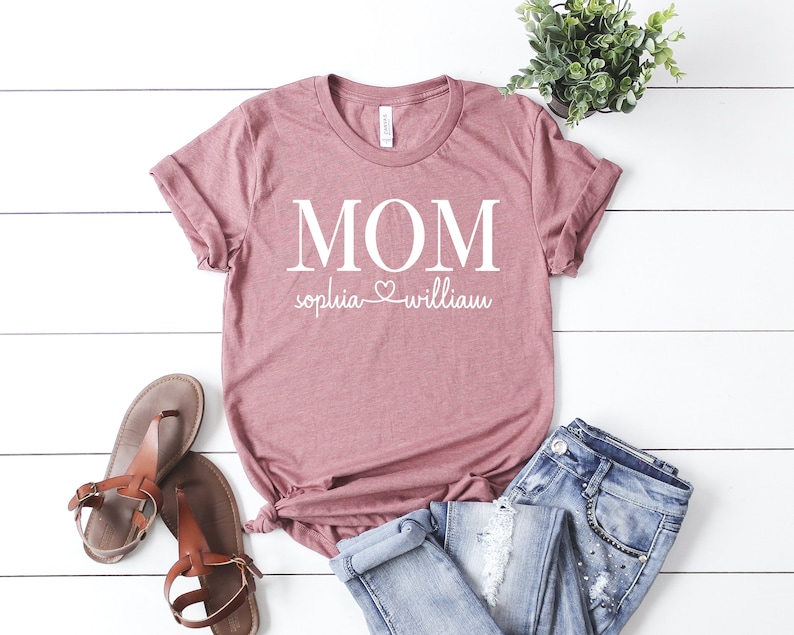 Mom Shirt, Personalized Mom Shirt, Gift For Mom, Gift For Grandma, Mom Shirt Kids Names Shirt, Grandma Shirt, Shirt With Kids Names